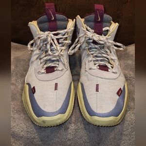 Nike Men's Air Deldon Mid Basketball Size 12 Phantom/Multicolor | DM4097-001 |